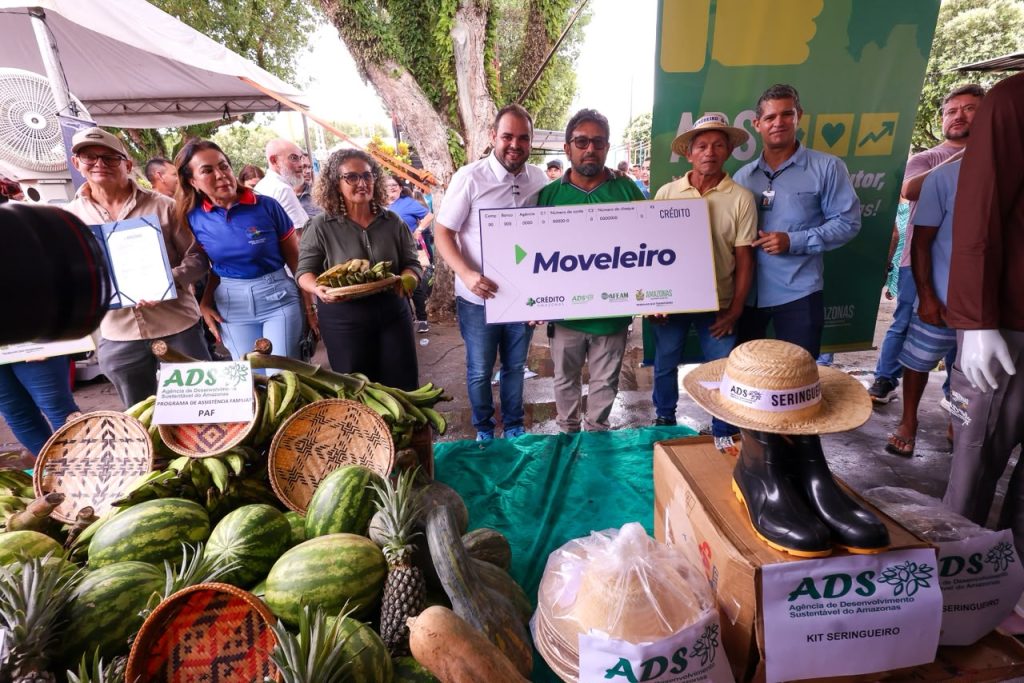 WhatsApp-Image-2026-06-30-at-14.08.23-1024x683 Governador Roberto Cidade leva serviços e entregas do Governo Presente para Itacoatiara