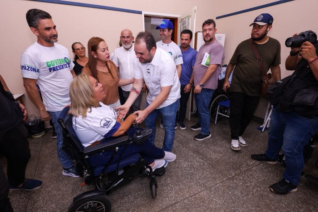 WhatsApp-Image-2026-06-30-at-14.08.26-1024x683 Governador Roberto Cidade leva serviços e entregas do Governo Presente para Itacoatiara