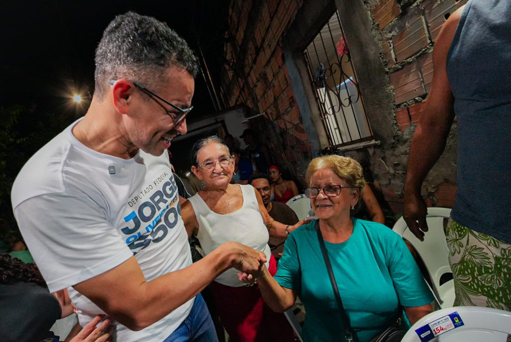 WhatsApp-Image-2026-08-21-at-08.45.13-3-1024x685 Moradores da zona norte conhecem propostas de Jorge Oliveira para integrar esporte, educação e inclusão